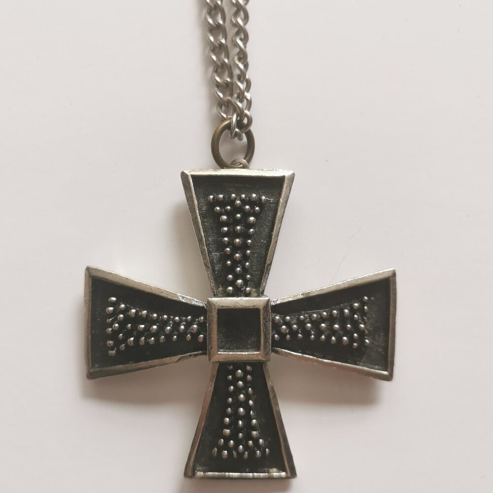 Black Silver Maltese Cross Pendant Necklace Iron Cross Chunky Vintage